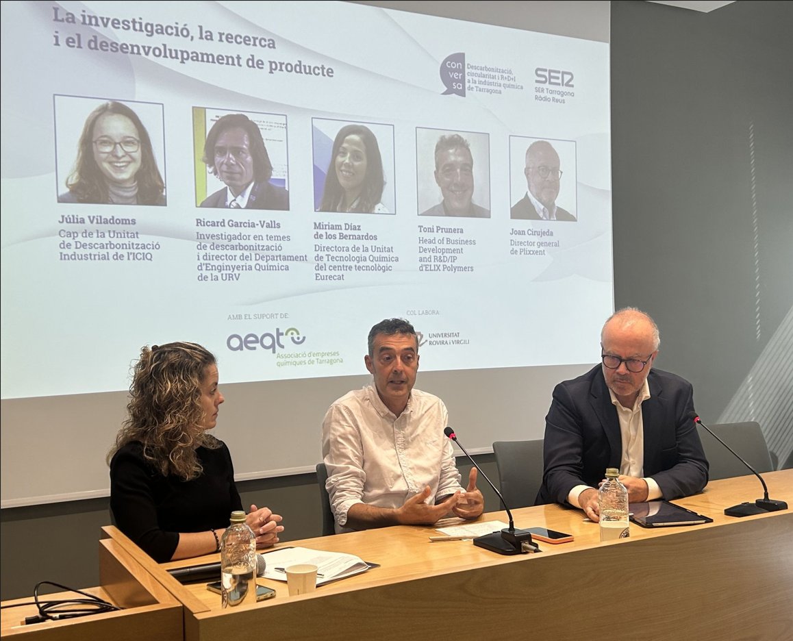 Participamos en el programa de radio CONVERSA de
<a href="/La_SER/">Cadena SER</a> destacando cómo trabajamos en ELIX Polymers para que cada solución e innovación contribuya a cerrar el círculo, reduciendo el impacto ambiental y generando valor para nuestros clientes.   

+info 🧐: bit.ly/4pXsGKg