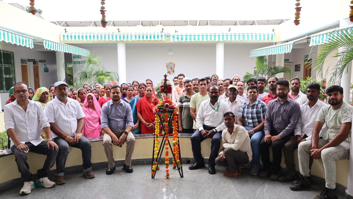 BISA__India's tweet photo. 14 years of BISA!
Farmers joined Team BISA across all research stations to celebrate #BISAFoundationDay, honouring Dr Norman E. Borlaug and his enduring legacy of science-led farming.
#CelebratingBISA #BISAImpact #BISAforFarmers
#Takeittothefarmer https://t.co/Rwd48ETqkg