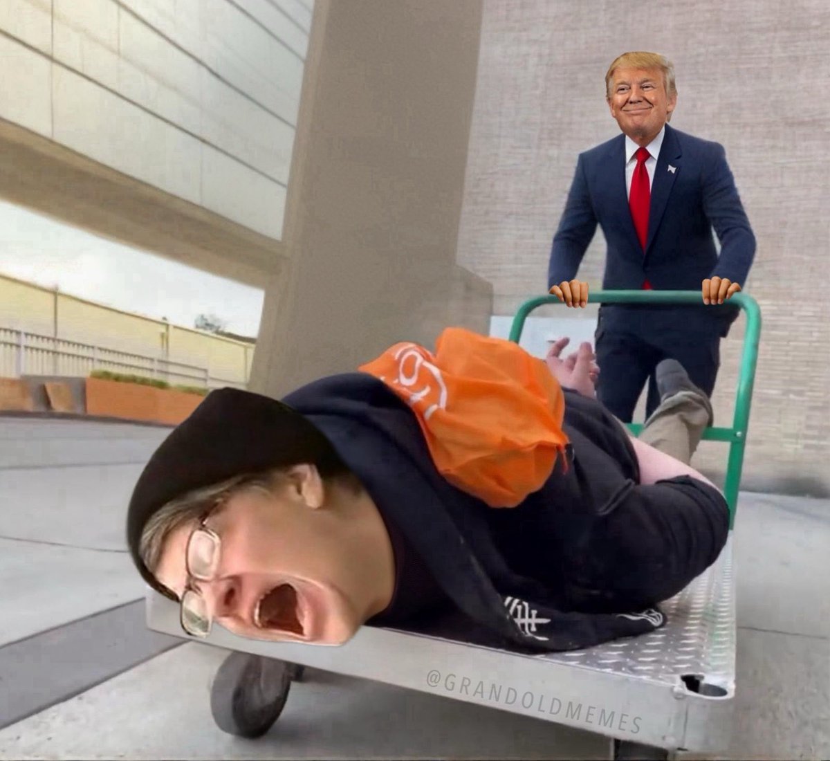 cobalt_desert's tweet image. Yep… voted for this!