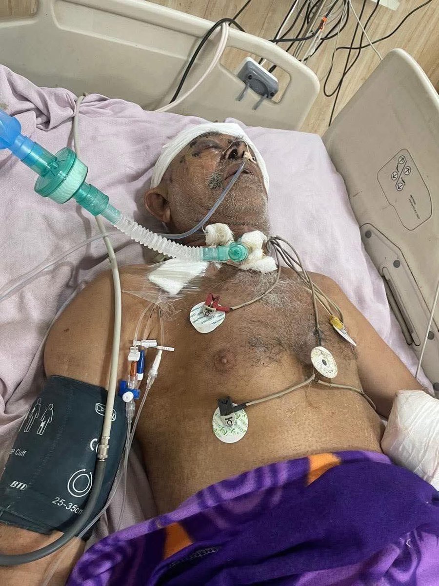 surendarsingh17's tweet image. वीरमसिंह लखा जिंदगी की जंग हार गए ईश्वर वीरमसिंह राजपुरोहित लखा को अपने चरणो में जगह दे !
कंपनी की लापरवाही ने इनकी जिंदगी लील ली यह कंपनियां पूरे जैसलमेर को तबाह करके छोड़ेगी आने वाली पीढ़िया हम सब को कोसेगी की तुम लोगो ने जिस धरा के लिए बलिदान दिए थे