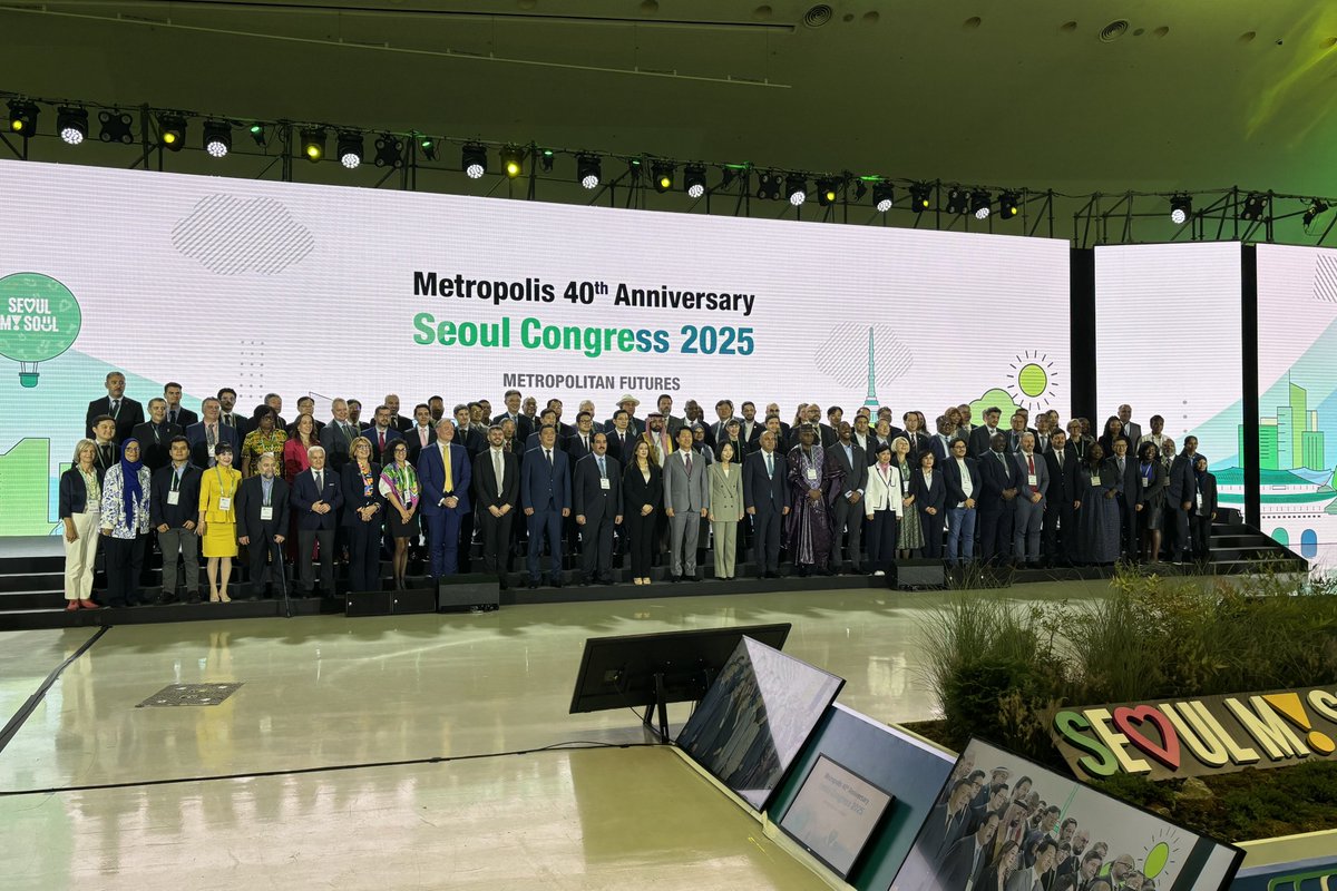 AMB - Àrea d'Internacional i Metròpolis Digital tweet media