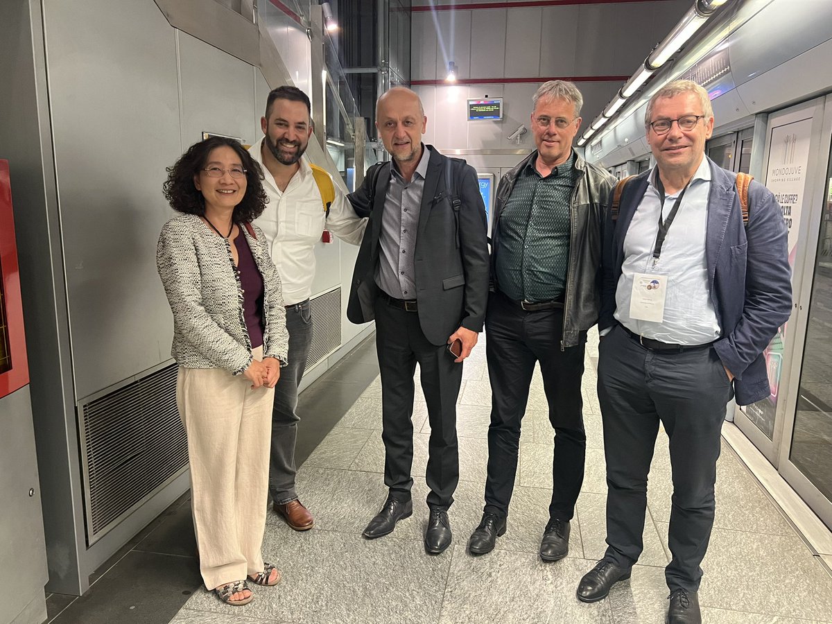 Assaf Zinger tweet media