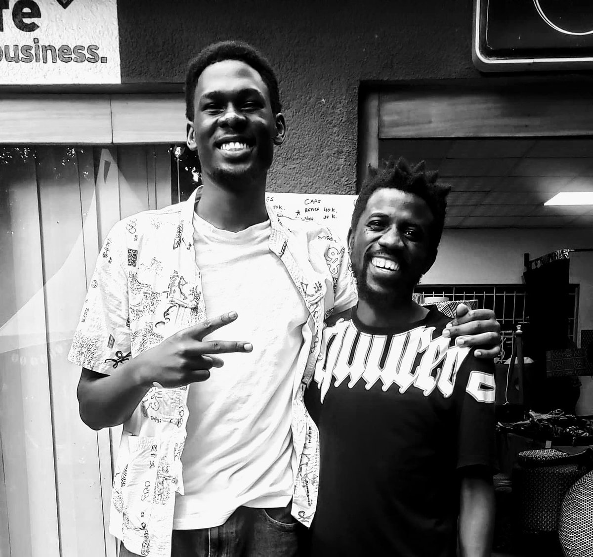 to day-ones🎭

🎧: open.spotify.com/album/1uAdxpqA…💫