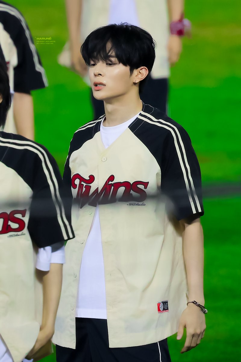 Harune_0125's tweet photo. 250806 ⚾️
#유강민 #KANGMIN #강민 https://t.co/Diie4pcczN
