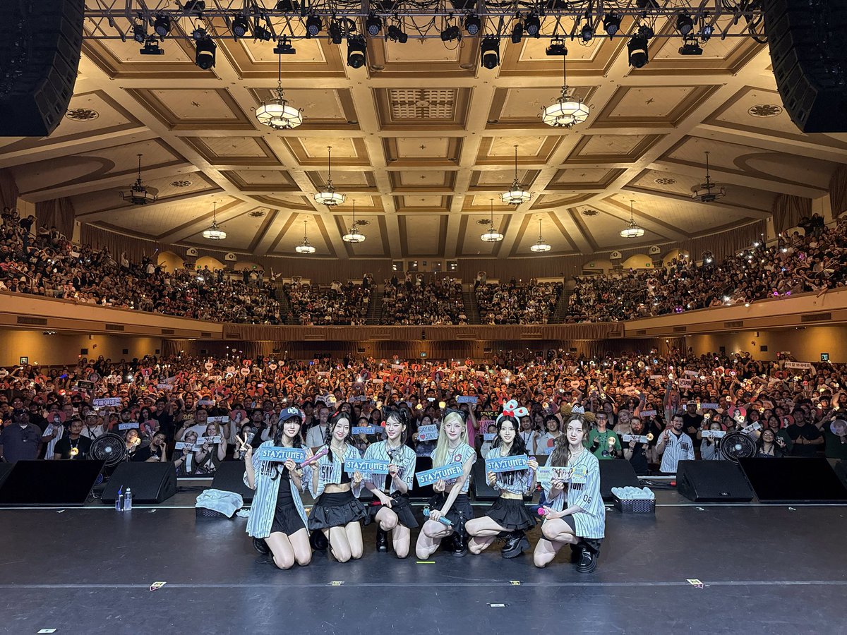 STAYC_official's tweet image. 251005
2025 STAYC TOUR 
[STAY TUNED] in SAN JOSE

#STAYC #스테이씨
#STAY_TUNED
#2025_STAYC_TOUR