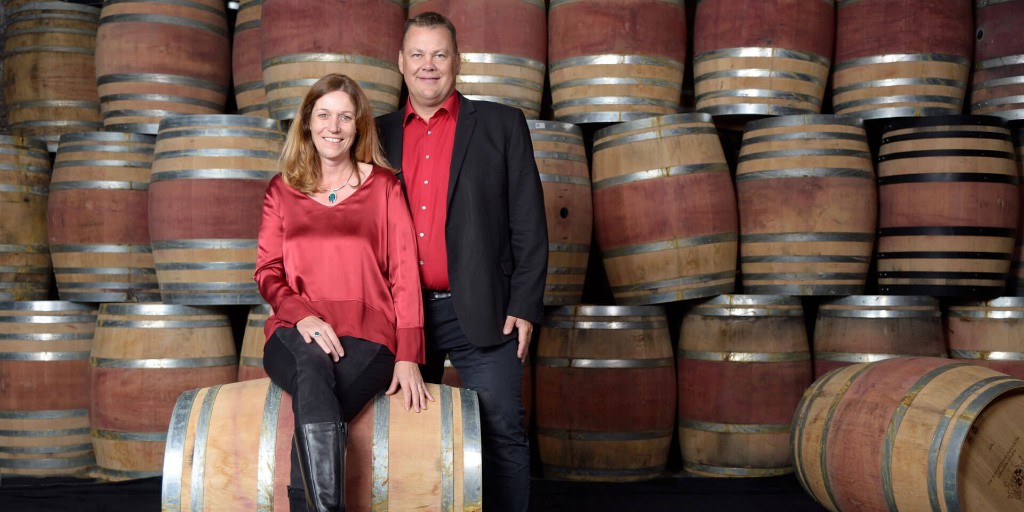 NouveauAG's tweet image. Die Familie Mathier prägt seit 1387 Salgesch. Von französischen Wurzeln bis zu preisgekrönten Weinen: Nadia &amp;amp; Diego verbinden Tradition, Wissen und Passion.

🌐 mathier.com/familie-geschi…

#mathier #diegomathier #wallis #salgesch #walliserwein #geschichte #wappen