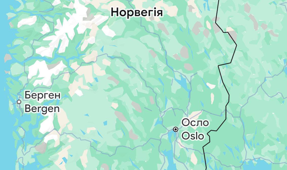 🇳🇴 Due to the threat of drones, Oslo International Airport in Norway was closed for several hours at night.
