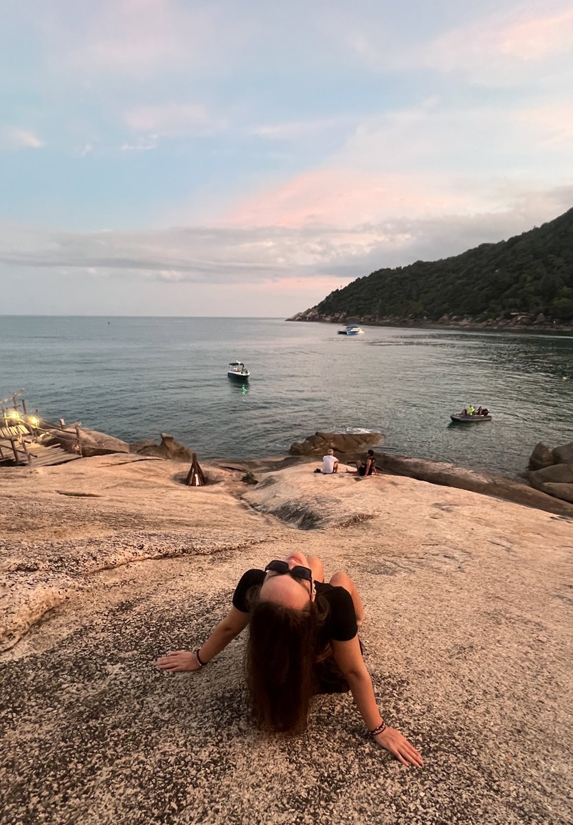 Recovering my energy after Token☺️

How is your day, chat?