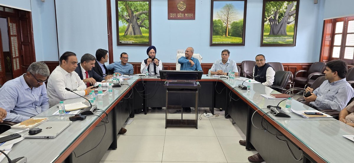 SEBI_updates's tweet photo. Monetization of Government Assets through REITs and InvITs - Unlocking Capital for Infrastructure Development in India - A Strategic Framework for Public Asset Monetization Empowering India's sustainable growth and development!
A meeting was held at Lucknow on 3rd October, 2025 between #SEBI and #UPGovt to raise awareness for leveraging REITs and InvITs as innovative instruments for #AssetMonetization, for accelerating infrastructure development and growth in Uttar Pradesh. 

The discussion was led by Dr. K V Raju, Economic Advisor to the Chief Minister, UP Govt. and Shri Amarjeet Singh, WTM, SEBI. Senior officials including Shri Pandhari Yadav (IAS, Principal Secretary – Externally Aided Projects and Science & Technology), Shri Alok Kumar (IAS, Principal Secretary – Planning), and Shri P. Guru Prasad (IAS, Principal Secretary – Urban Development & Housing) along with their teams, attended the meeting. The meeting generated significant interest, prompting engaging discussions and questions.
#SEBI #Infrastructure #REIT #InvIT #UPGovt #AtmanirbharBharat