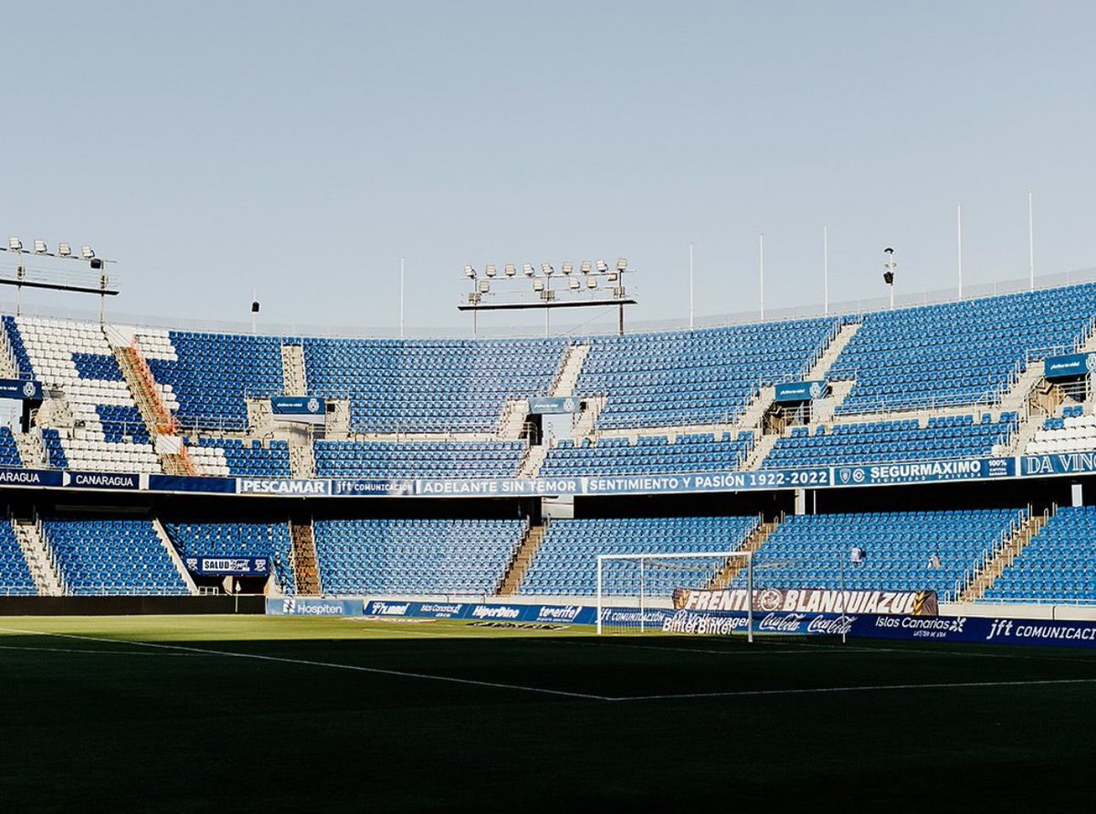 😇 Si quieres ir este domingo a ver al <a href="/CDTFemenino/">Costa Adeje Tenerife</a> solo tienes que hacer RT para entrar en el sorteo de DOS ENTRADAS DOBLES