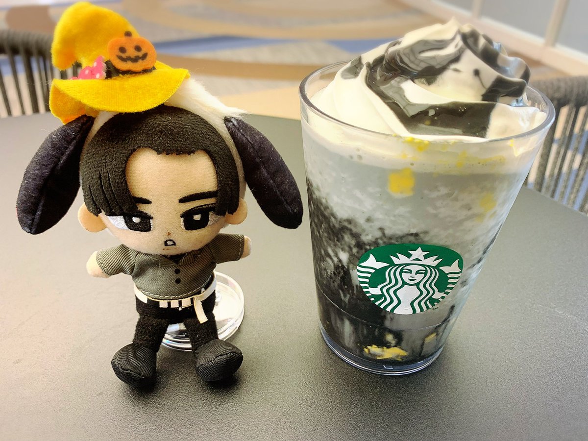 m_o2i6_r's tweet image. 2023年🎃🖤