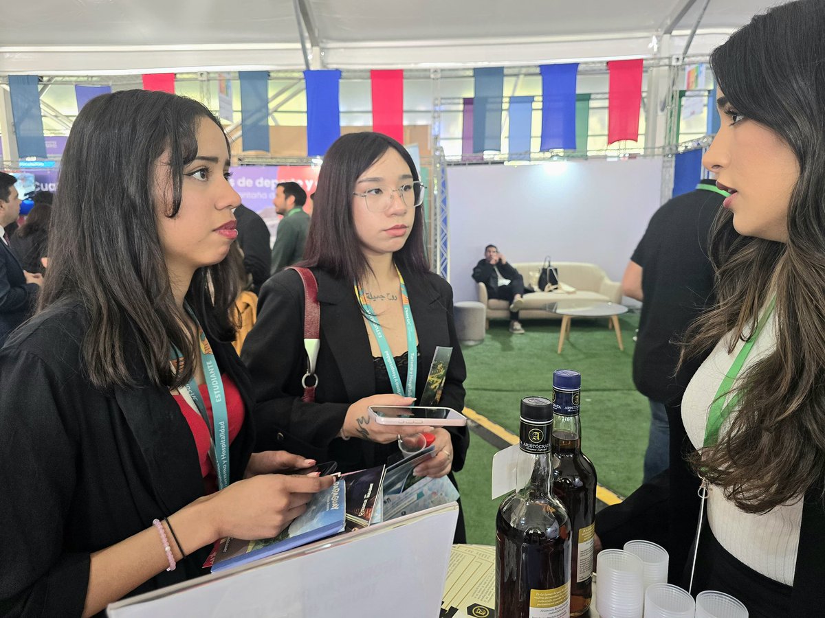 Naturaleza, historia, gastronomía y hospitalidad se unieron para mostrar al mundo un Paraguay que inspira y abre oportunidades tanto para el turismo como para la inversión. 🌿

Fortalecemos nuestra presencia internacional  y alianzas que impulsan un turismo con identidad!.