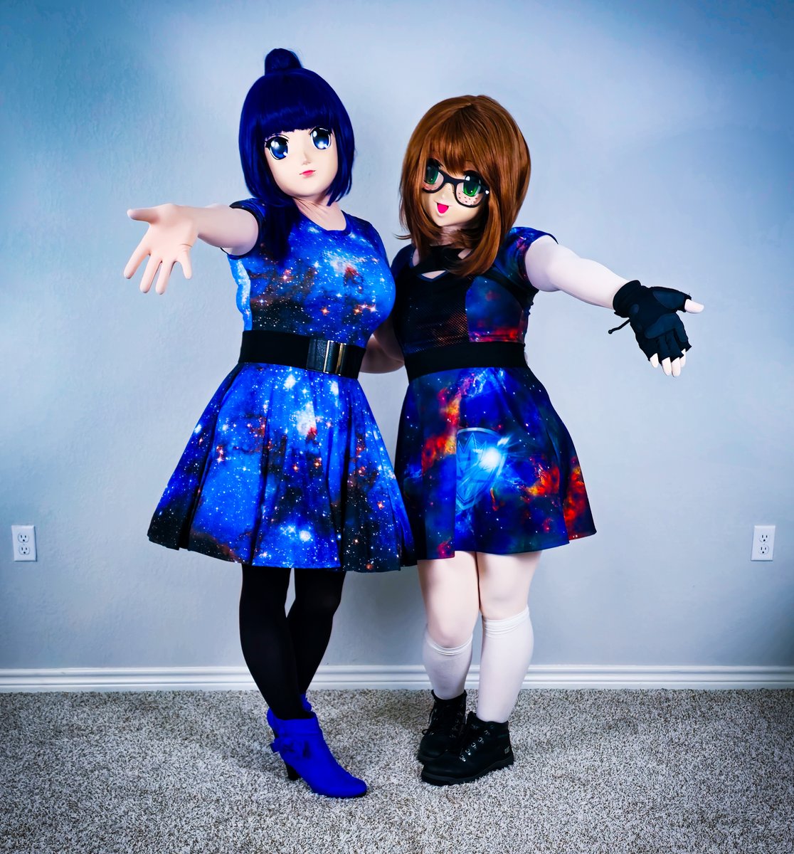 Hanging out with awesome friends is always out of this world 💫✨
Rumi &amp; Miia <a href="/FloraSkelechan/">Flora Skelechan</a> sharing comfy vibes and wishing you all a stellar week! 🌌