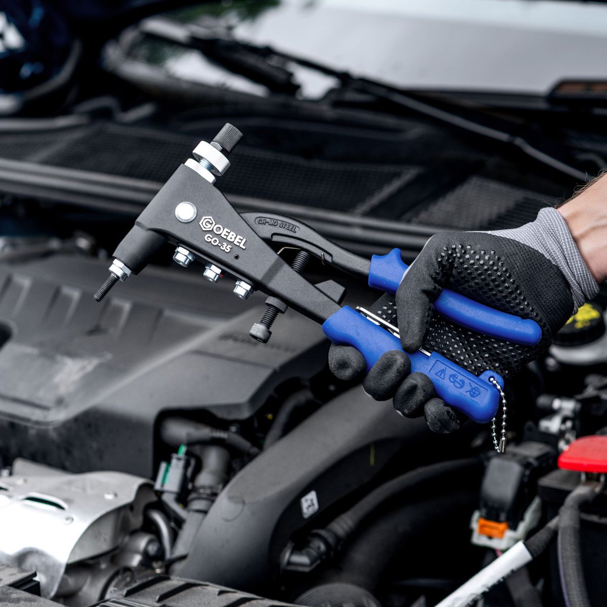 GoebelFasteners's tweet image. The GO-35 is a hand #blindrivetnut setting tool for #rivetnuts from M3 - M5 (all materials) &amp;amp; M6 (steel and aluminum).
If you are interested in our tools, #blindrivets or #blindrivetnuts please get in touch with us.