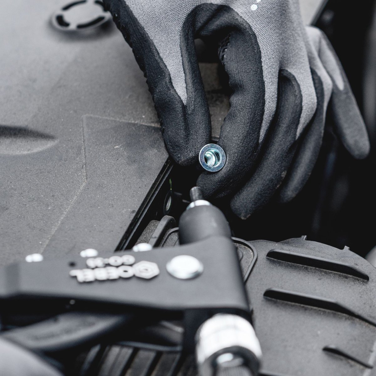 GoebelFasteners's tweet image. The GO-35 is a hand #blindrivetnut setting tool for #rivetnuts from M3 - M5 (all materials) &amp;amp; M6 (steel and aluminum).
If you are interested in our tools, #blindrivets or #blindrivetnuts please get in touch with us.