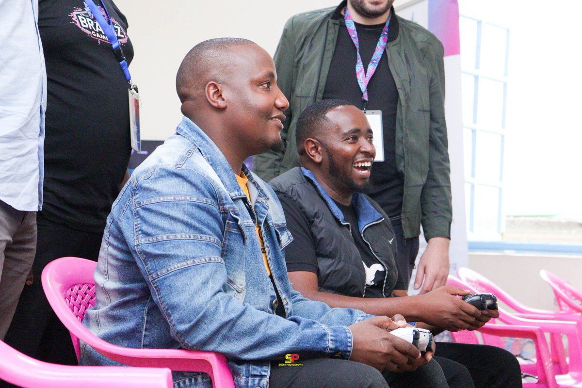 Ronny Lusigi tweet media