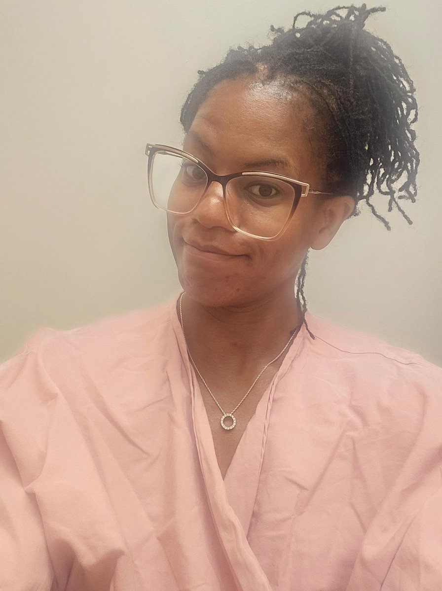 LydiaMEdwards's tweet image. October is Breast Cancer Awareness Month 🩷 

A heartfelt shout out to Councilor Angela Guarino-Sawaya – a local survivor and thriver. 

This is your reminder to get that mammogram! Early detection saves lives. 

#mapoli #bospoli