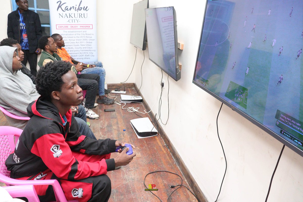 Ronny Lusigi tweet media