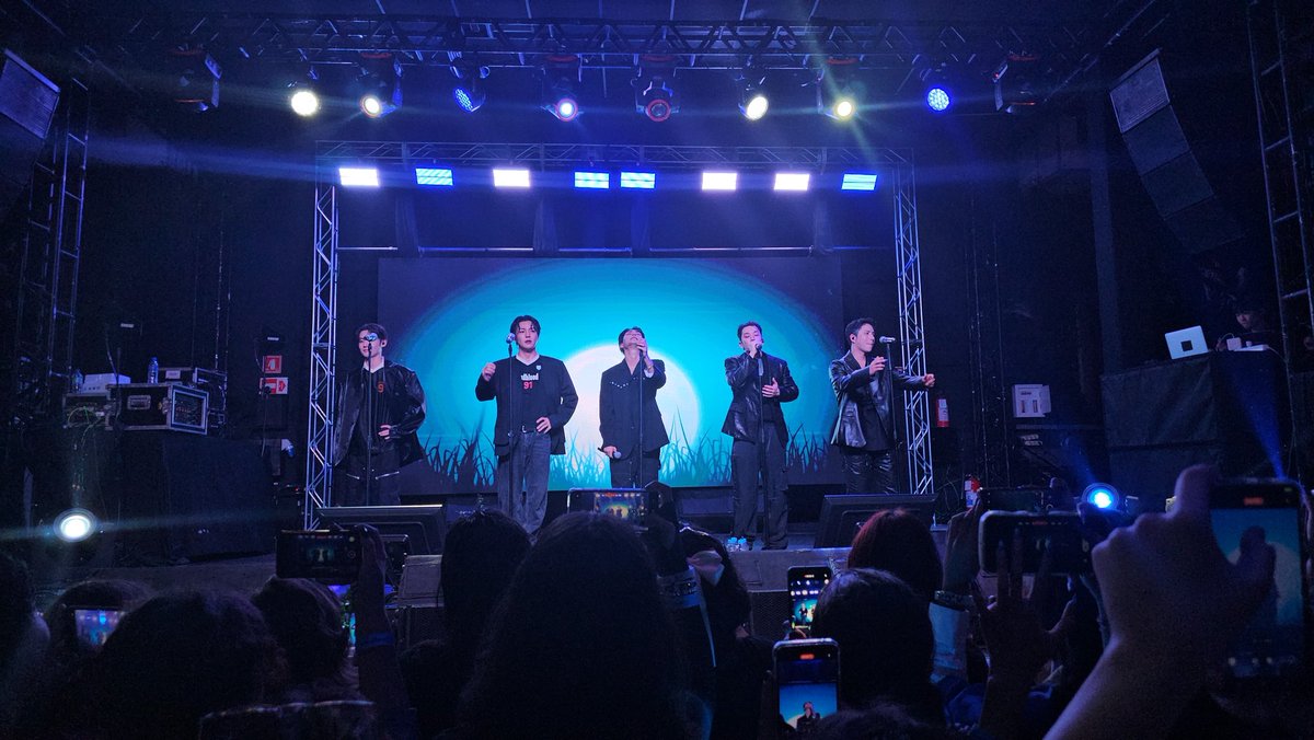 Brasil_ACE7's tweet image. Choices, 1 ano de #ACEinBrazil 🥹❤️

#ACE #에이스 @official_ACE7
