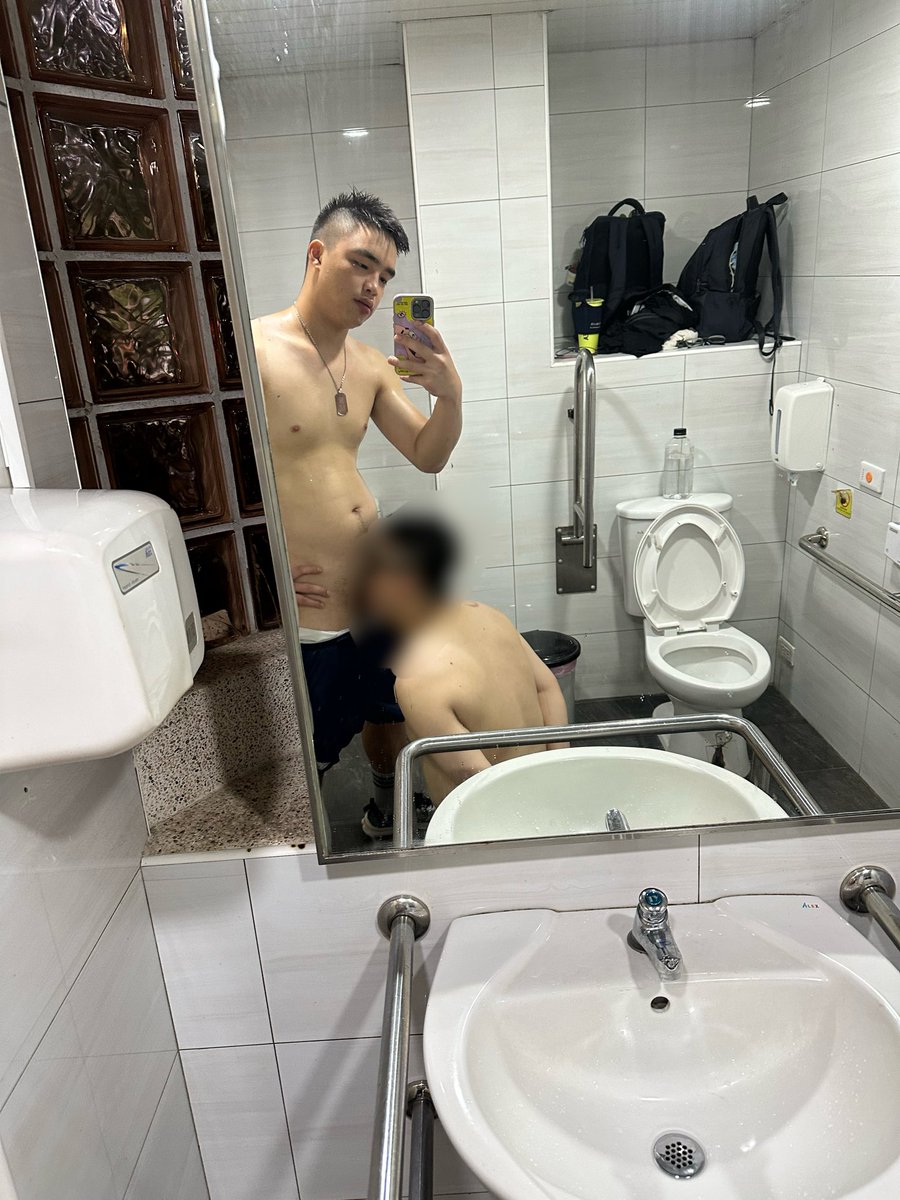 綠茶 aka. 獞猺 tweet media
