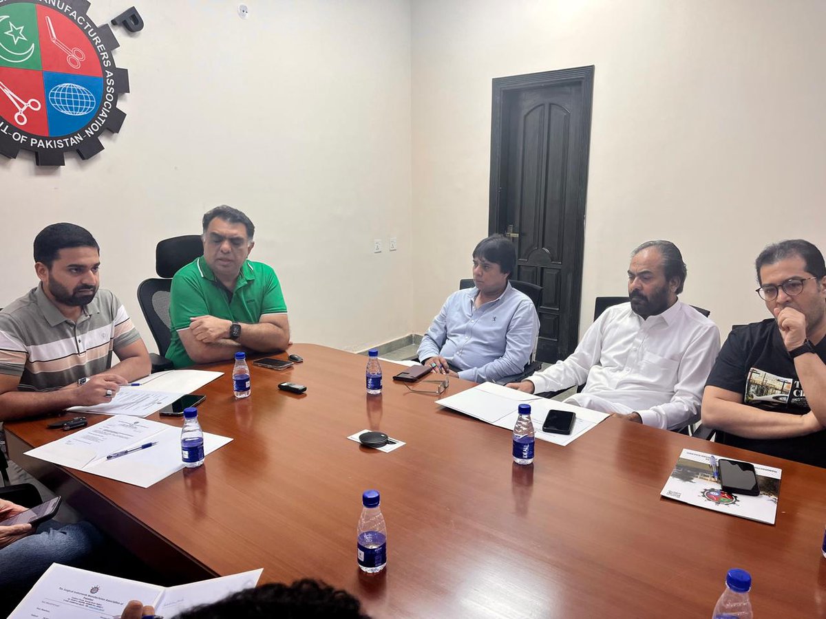 SIMAPOfficial's tweet image. On October 04, 2025 A Departmental Committee Meeting on Technology &amp;amp; Innovation Summit was held in SIMAP to discuss upcoming event.