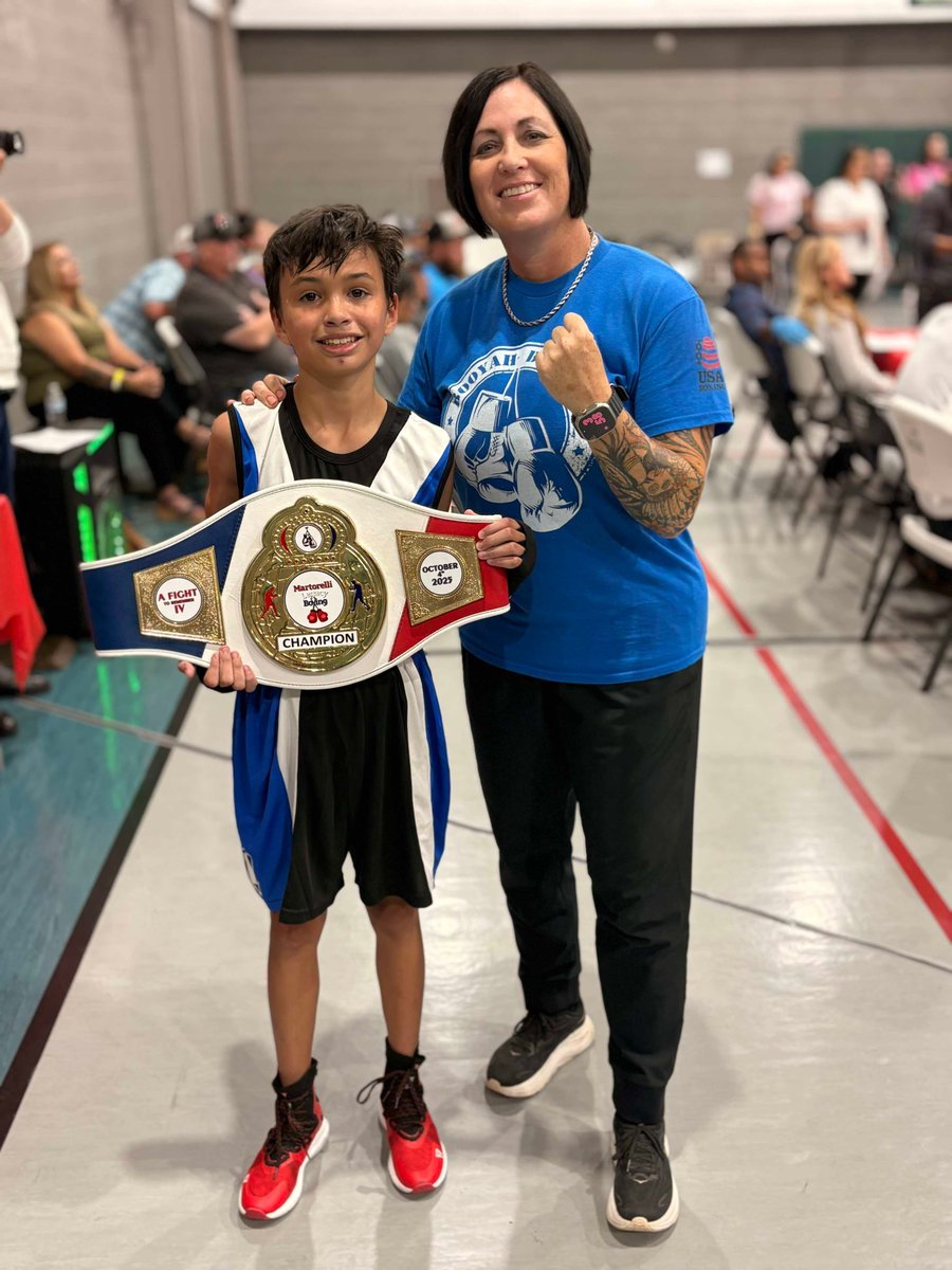 ndnsports's tweet image. Cpngrats to Isaiah Ruiz, a Cherokee Citizen, who won the A Fight To Remember Intermediate Male 75lbs Boxing Championship on Saturday in Willard, MO. Isaiah trains in Tahlequah with Coach Melissa Drywater. His record is 4-2.
#NativePreps #Cherokee