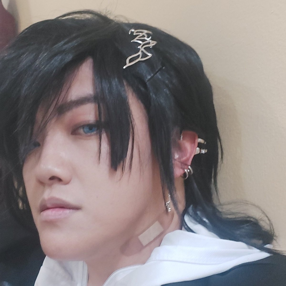 Bare faced Alma for NHE
Glamed up Unnämed for CosMania

Man this weekend was tiring, but I got to explore my capabilities and meet new people~