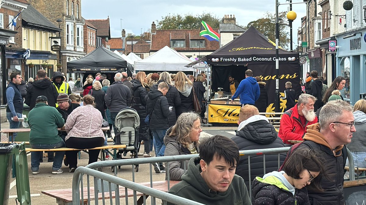 Zoom Events tweet media