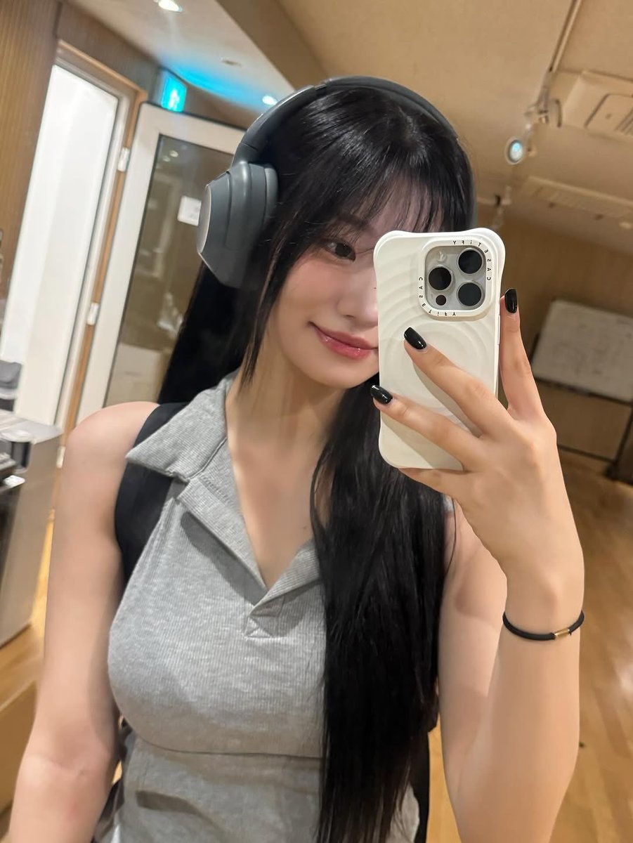 lityoon tweet picture