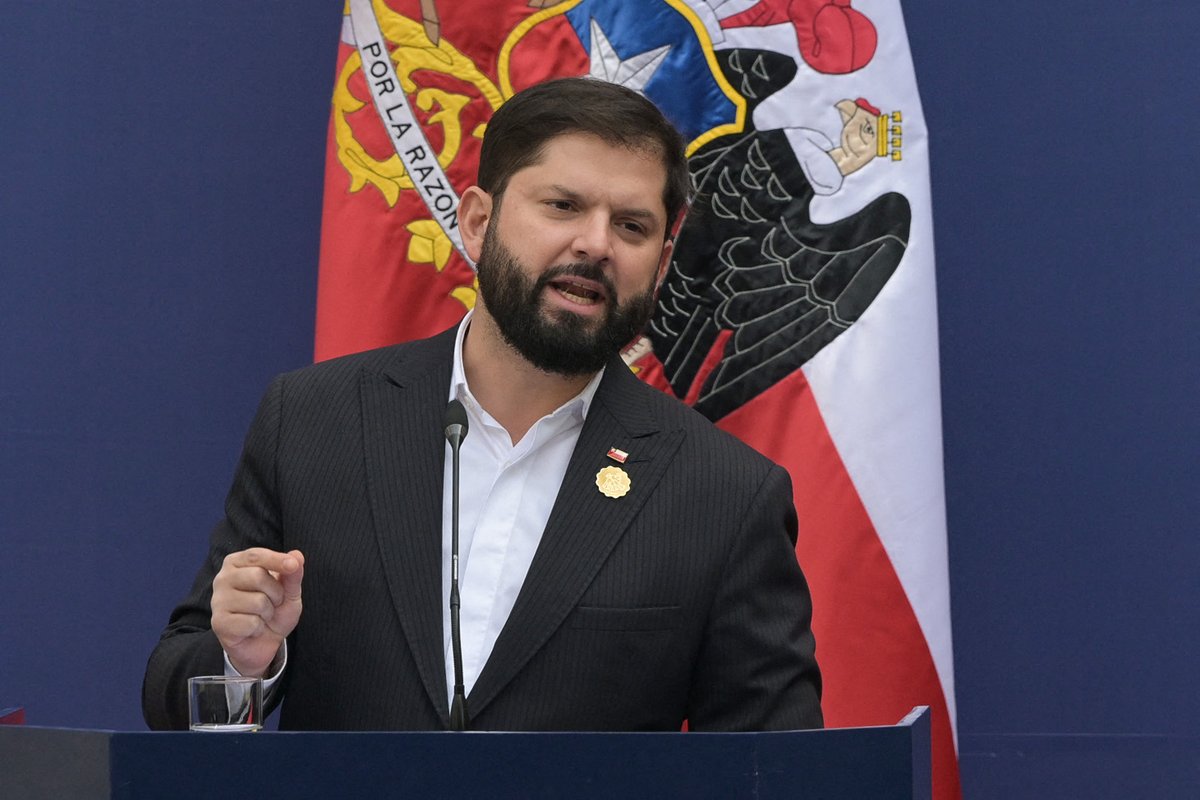 Ni Vaticano ni negocios: La razón del viaje a Roma del presidente Boric <a href="/GabrielBoric/">Gabriel Boric Font</a>  
open.substack.com/pub/marianadia…