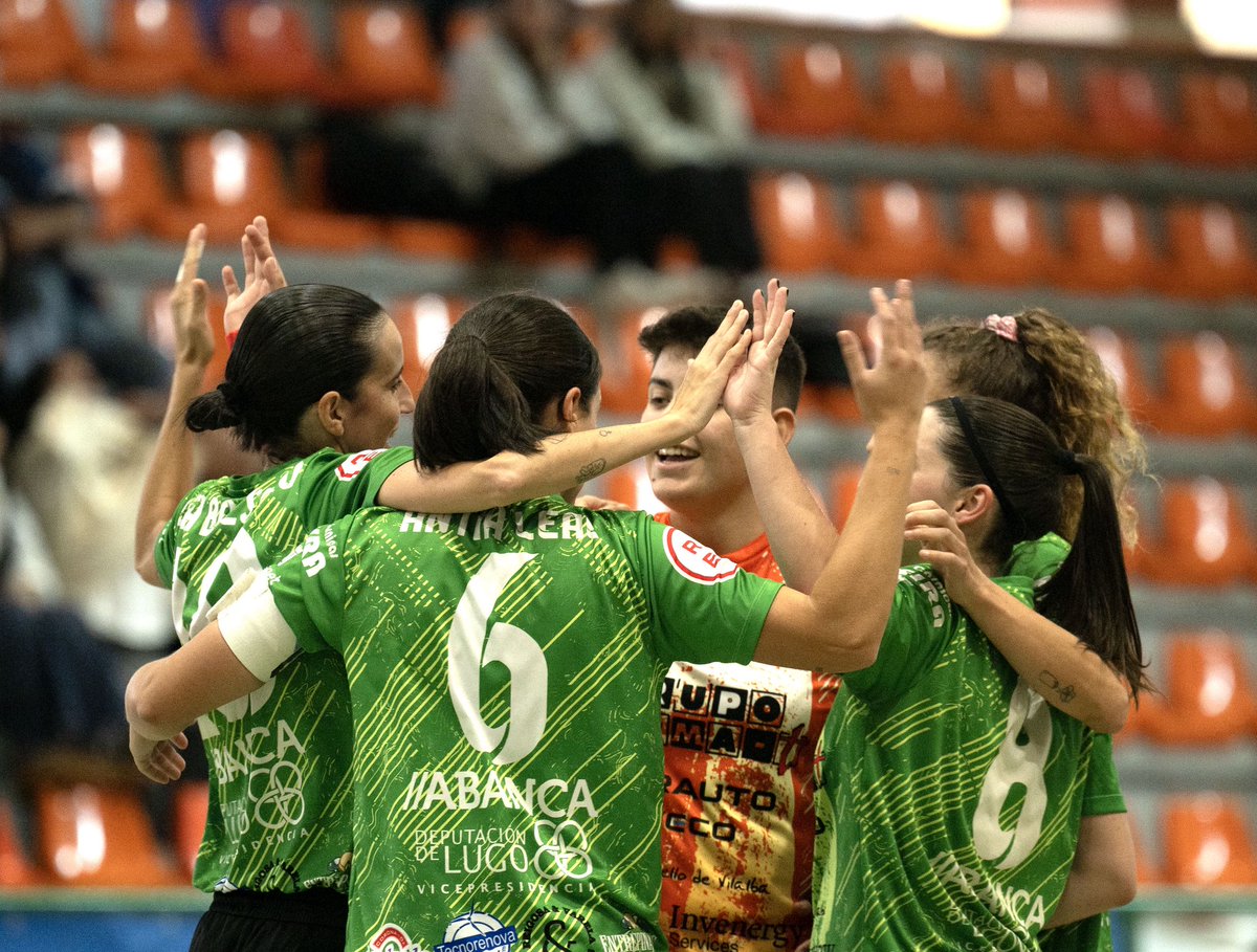 LaraBalseiro's tweet photo. La fuerza del grupo 💚
📸 @worldsportjournal8
#FlowNatural 🤟🏽🙃 https://t.co/OcgSqrHpGn
