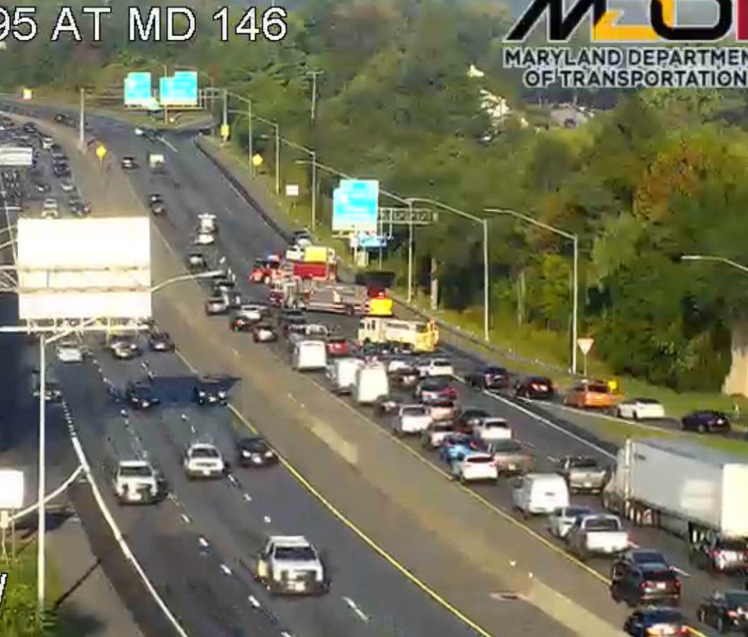 Traffic Alert 🚨 Crash on the OL of the beltway just prior to York Rd. Traffic only gets by in the left lane. Delays begin from Belair Rd. 
<a href="/wbalradio/">WBAL NewsRadio 1090 and FM 101.5</a> <a href="/98Rock/">98 Rock</a> #wbaltraffic #mdtraffic #Towson