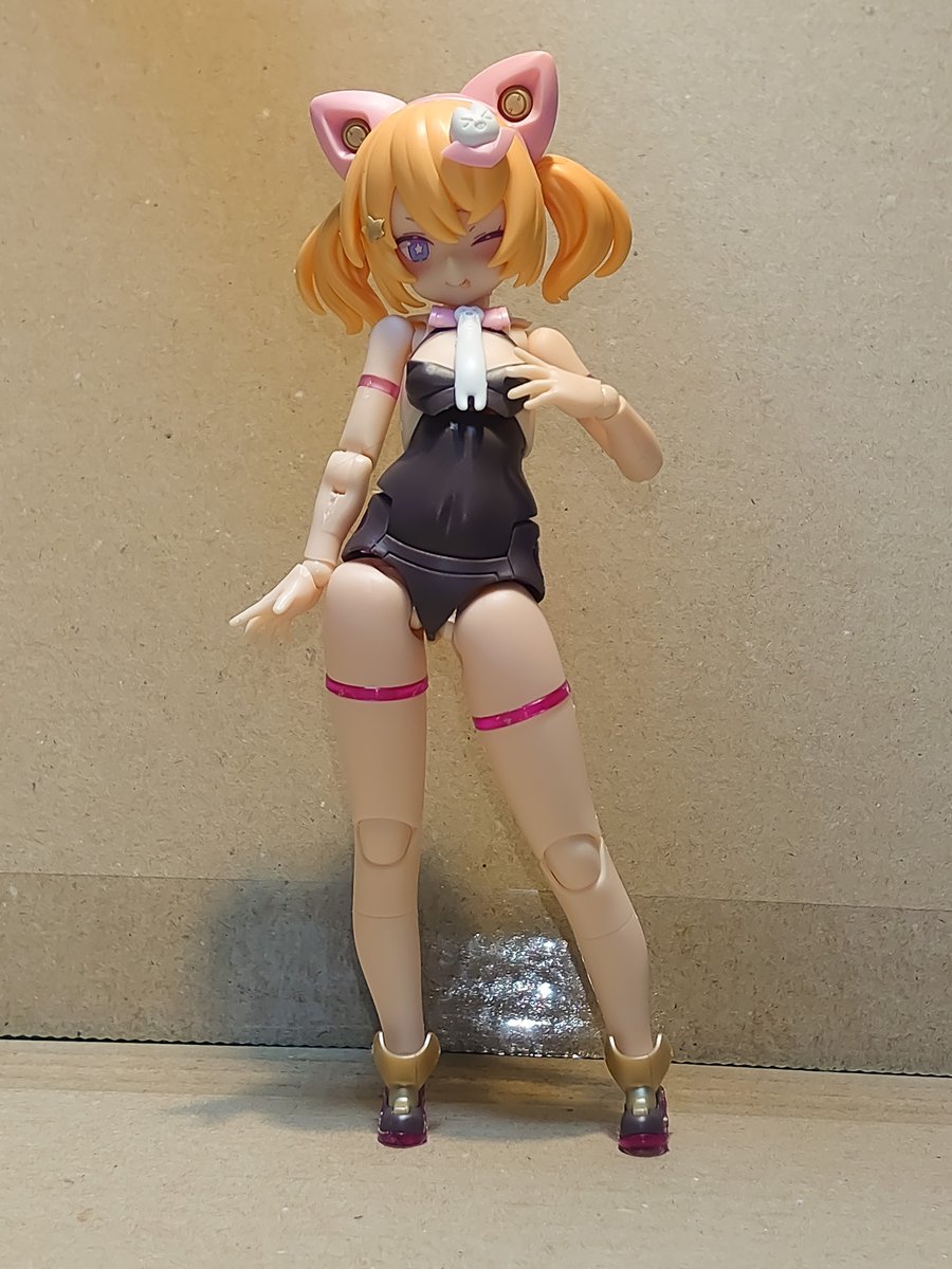 疲れたので武装は明日組む・・・