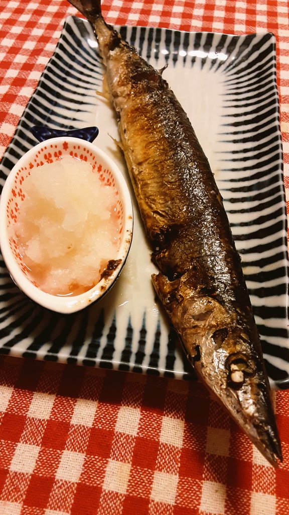 今日の秋刀魚さん🐟は焼きーー❤️ᩚ

高野豆腐とひじきのゴマだれ✨
ニュー金宮用意
(๑•̀╰╯-)و.｡.:*✧
💙💚💛💜❤💖

#おうちごはん #晩酌
#料理好きな人と繋がりたい  #X晩酌部