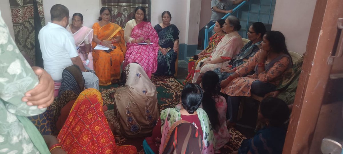 ragini4up's tweet photo. नए लाभार्थी बनाओ अभियान — महिलाओं को आत्मनिर्भरता से जोड़ने की ऐतिहासिक पहल

नगर विधानसभा शाहगंज, मल्मेंमल्ही  “नए लाभार्थी बनाओ अभियान” के अंतर्गत एक विशेष कार्यक्रम का चौपाल लगाया गया. https://t.co/MDjdj4xz3n