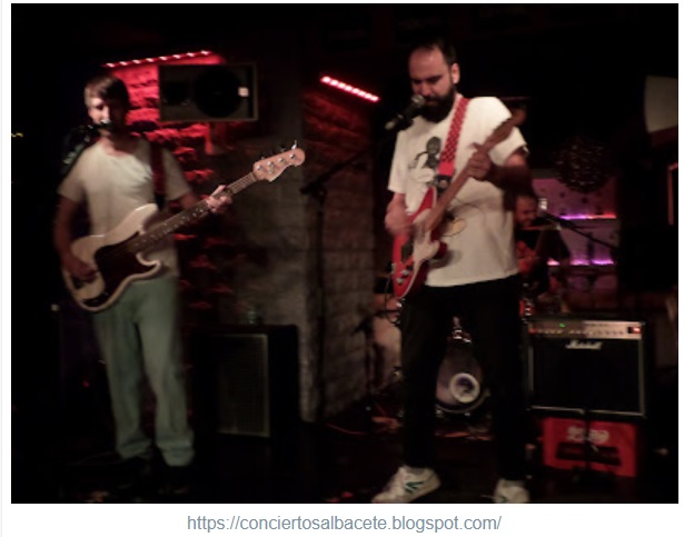 El sábado pasado
conciertosalbacete.blogspot.com/2025/10/fotogr…