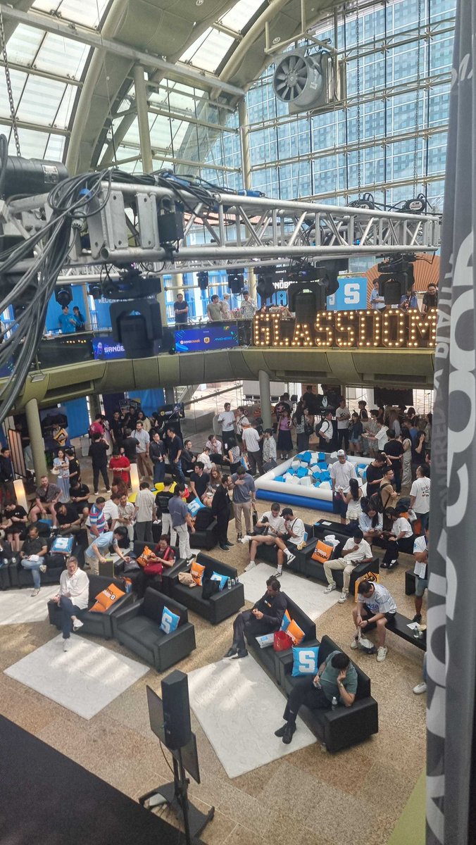 mywebacy's tweet image. That&apos;s a wrap on @token2049 Singapore! 🇸🇬

We&apos;re incredibly grateful to all of the partners and friends we shared time with this past week. The world of digital assets is changing rapidly, and so are the demands of the users and businesses learning to rely on it. Consumer…