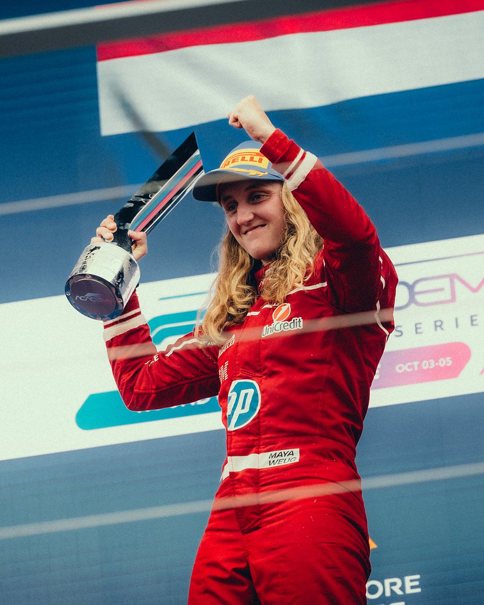 insideFDA's tweet image. Scenes we can’t stop staring at 🤩

#FDA #F1Academy