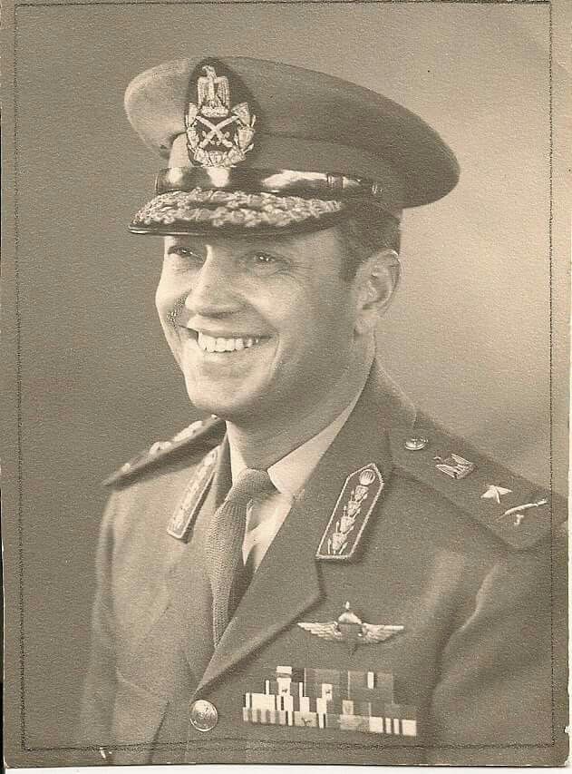 نحن بدون الإيمان لا شيء، وكلمة الله أكبر هي سبب النصر.
-الفريق سعد الدين الشاذلي

رحم الله مهندس الحرب وواضع خطة العبور أطهر وأشرف من أنجبت العسكرية المصرية