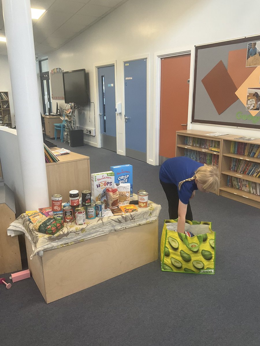 Mr Allen tweet media