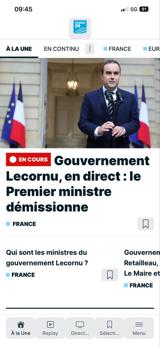 badouaby's tweet photo. FRANÇAIS  pour le poste de 1er ministre de votre pays  je ne suis pas DISPONIBLE 🤪🤪🤪 https://t.co/Ep3qYPQgMj