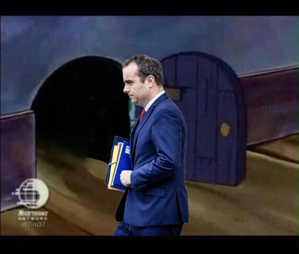 7IM37's tweet image. "Le premier conseil des ministres aura lieu ce... ah ben non 🫣"
#SebastienLecornu #demission #gouvernementlecornu