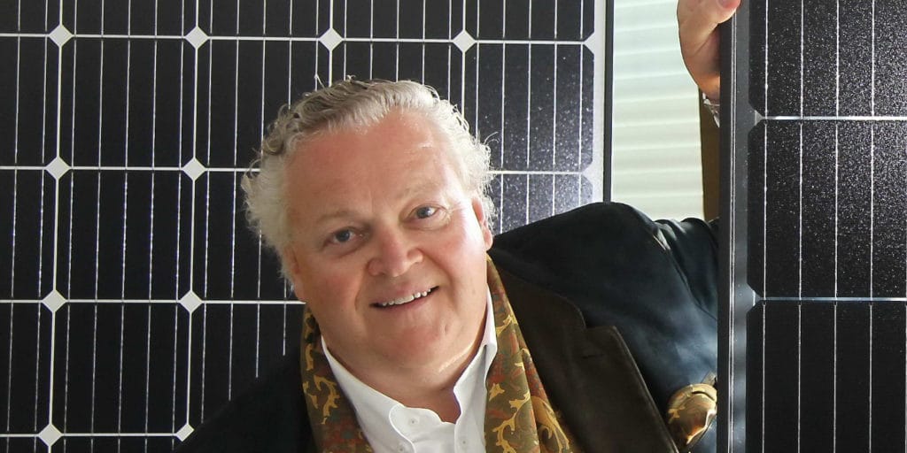 Frank Asbeck kauft Solarwold-Markenrechte zurück: Mit dem Verkauf fließt ein „nennenswerter Betrag“ in die Insolvenzmasse von Meyer Burger. Der Insolvenzverwalter verhandelt aktuell weiter mit potenziellen… dlvr.it/TNVVmy #Photovoltaik #ErneuerbareEnergien #Solarenergie