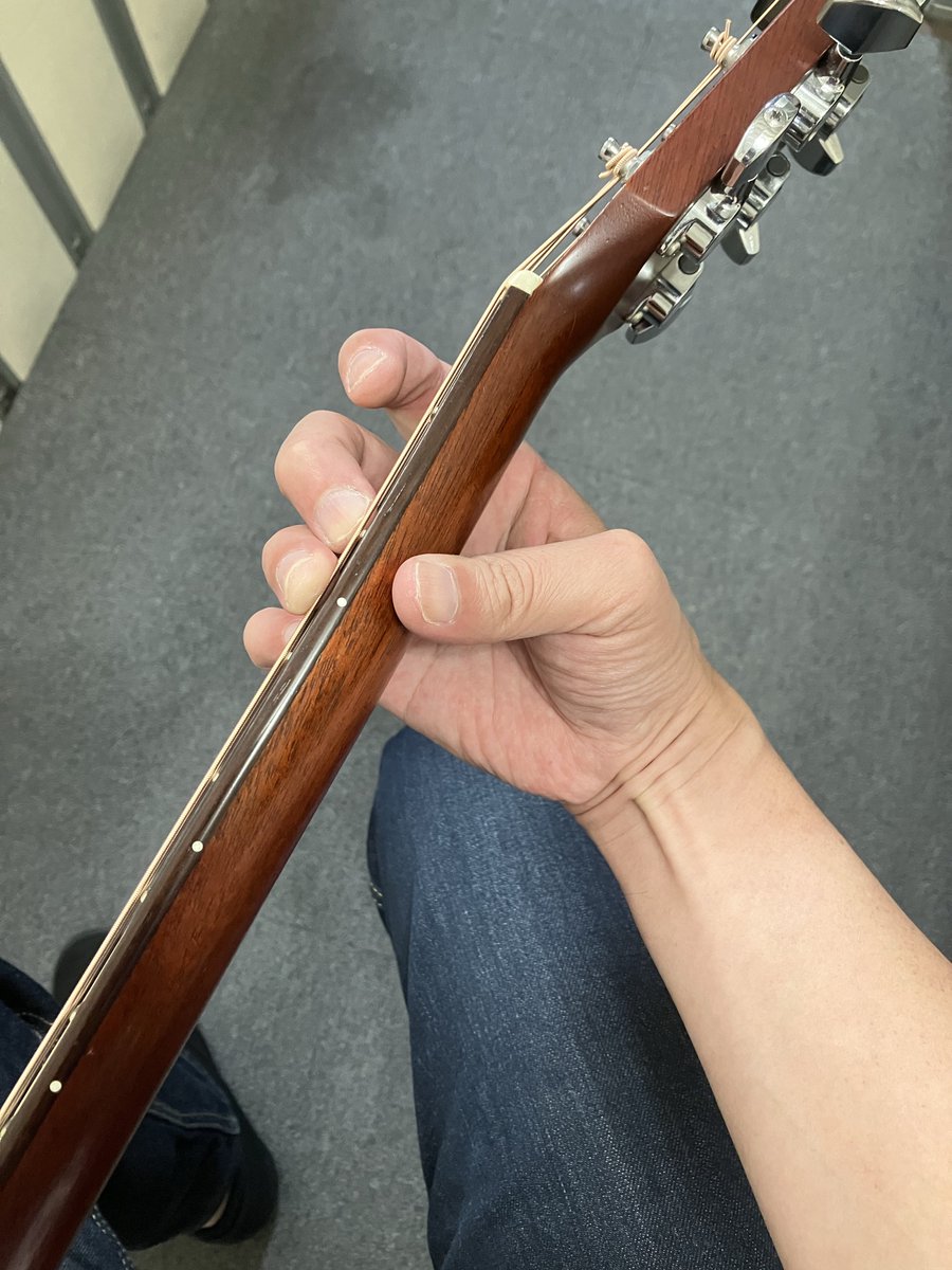 gondolace's tweet image. レフティギタリスト目線のGコード

#左利き
#lefty