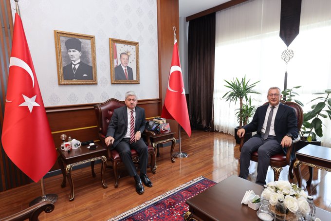 Sakarya Valisi Rahmi Doğan, Adapazarı Belediye Başkanı ile Görüştü