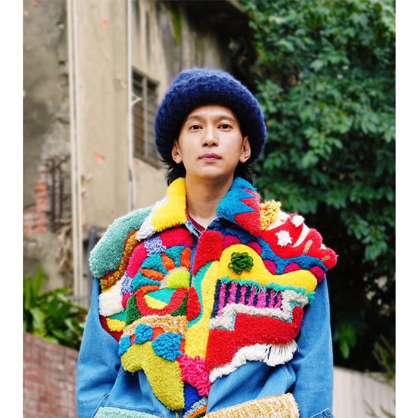 ebipon_ebipon's tweet image. ・10/14(火)ギラ・ジルカ/矢幅歩/中島徹
shiroshita.cafe/events/v/1165
・10/15(水) 土屋礼央　
l-tike.com/his/
・10/16(木) 残歌
shiroshita.cafe/events/v/1177
・10/19(日) daisuke katayama ※ sold out！
shiroshita.cafe