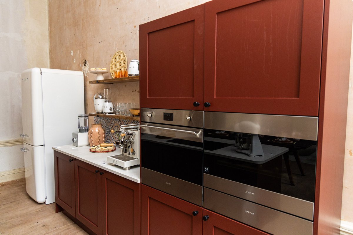 Little Red Rooster tweet media