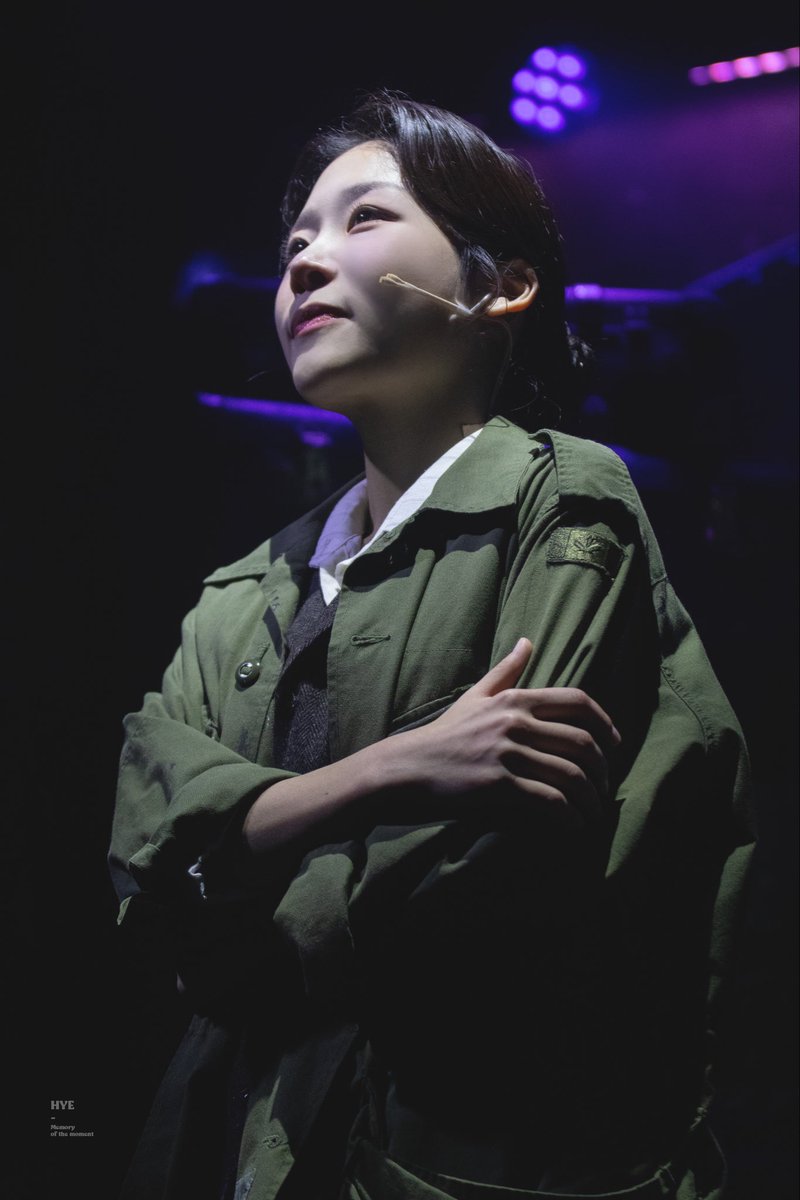 HYE_Archiving's tweet photo. 251005 | 관부연락선 커튼콜🚢

우리 생을 찬미하라
살아있음을 찬미하라

#선유하 심덕 https://t.co/Y64BO2L3C9