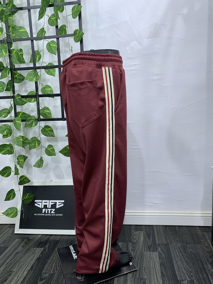Yombo__'s tweet image. Quality straight stripe pants !
Elevate your style with our latest drop!
🏷️ #18,000
Lagos
Please retweet
#Lagos #HallelujahChallengeOct2025 #streetwear #safefitz #custommade