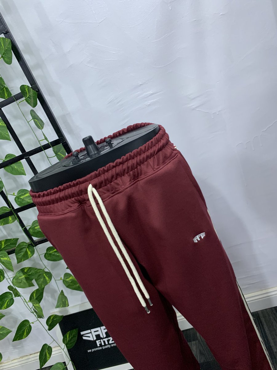 Yombo__'s tweet image. Quality straight stripe pants !
Elevate your style with our latest drop!
🏷️ #18,000
Lagos
Please retweet
#Lagos #HallelujahChallengeOct2025 #streetwear #safefitz #custommade